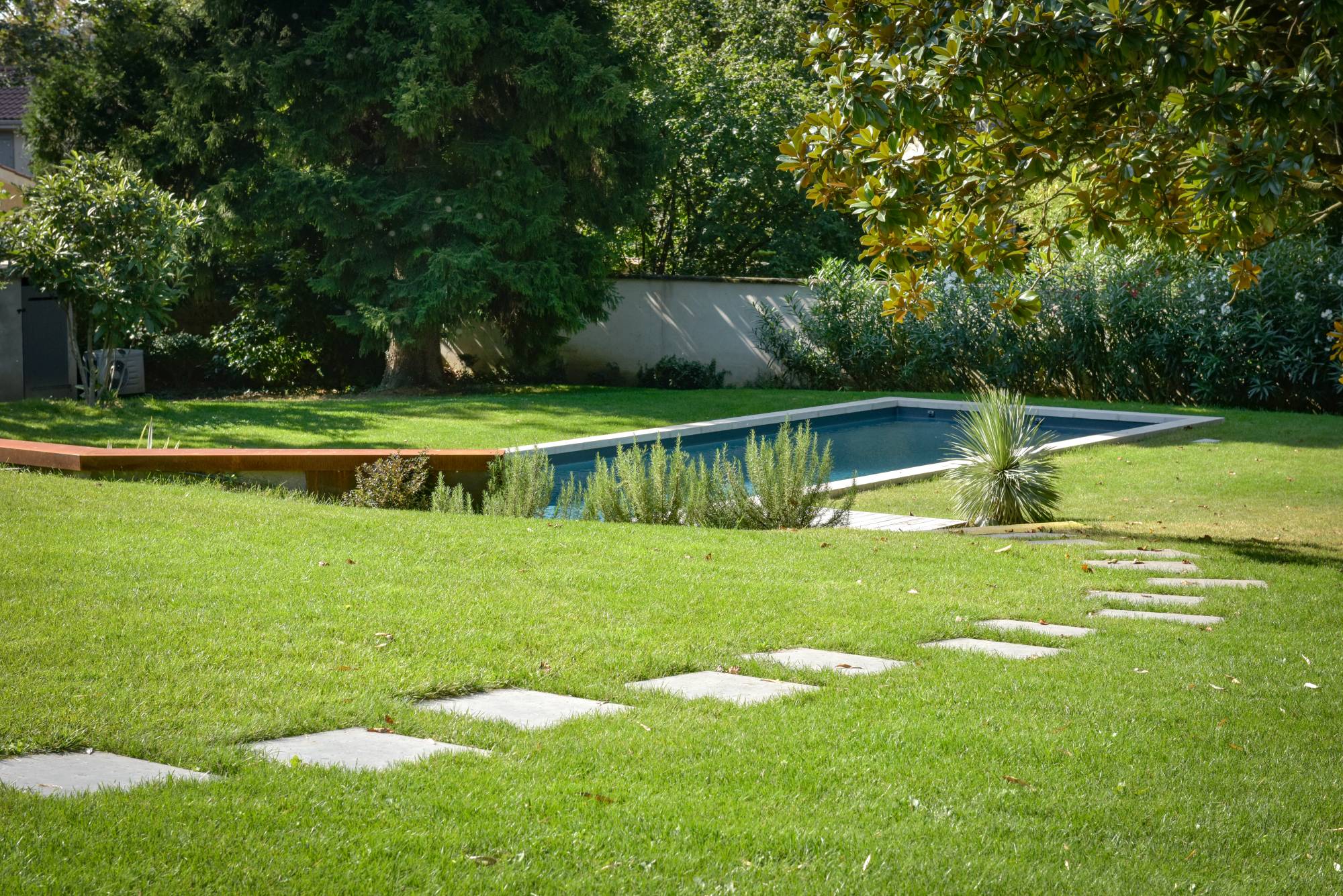 terrasse-ipe-retenue-corten-Serratifolium